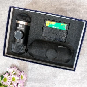 باکس هدیه سازمانی و شرکتی و مناسبی و پک ولکام شامل کیف پول و اسپرسو سازدستی و ساعت و پاوربانک